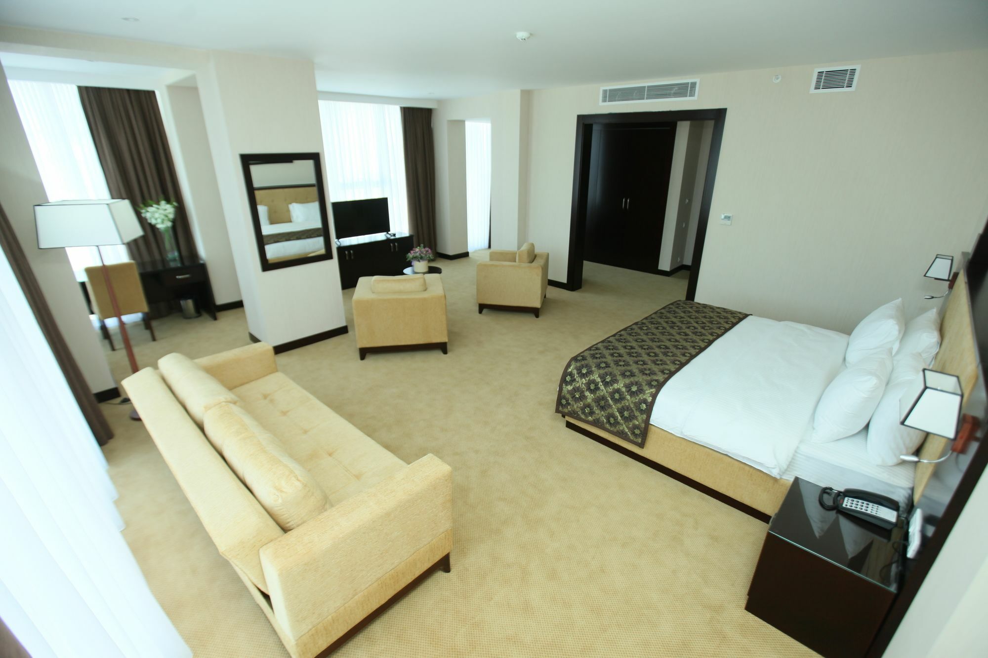 Harmony Hotel Baku Eksteriør bilde